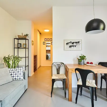 Avantgarden Apartment *
