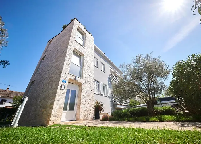 Avantgarden Lejlighed