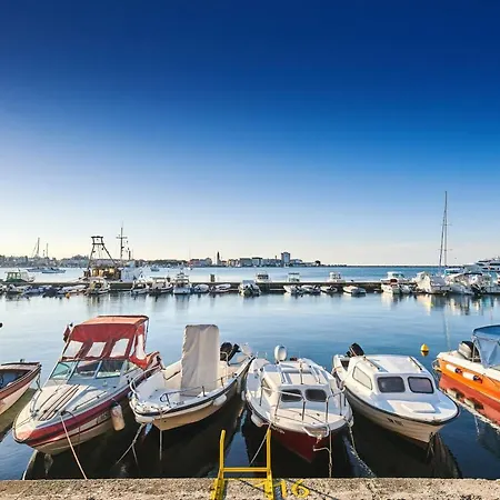 Lägenhet Avantgarden Umag